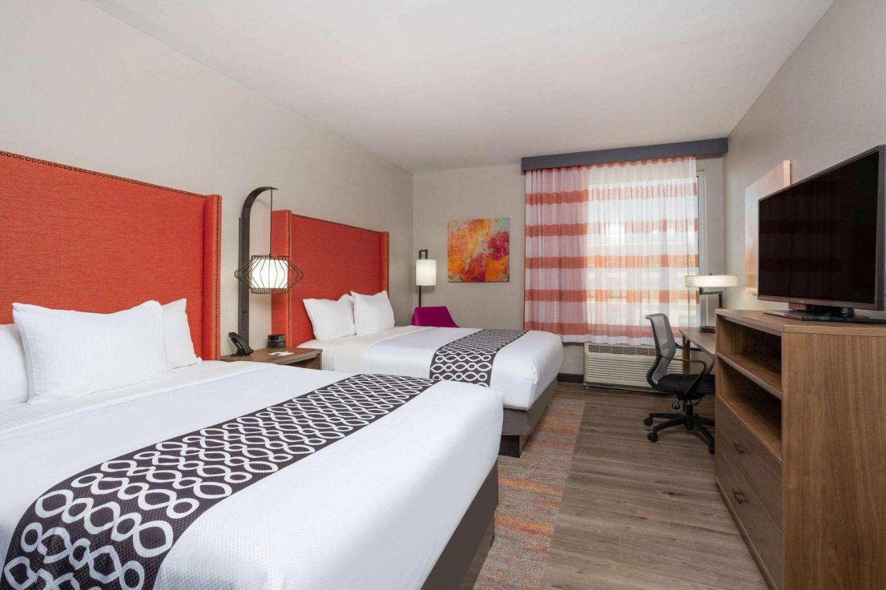 La Quinta Inn & Suites By Wyndham Pflugerville Eksteriør billede